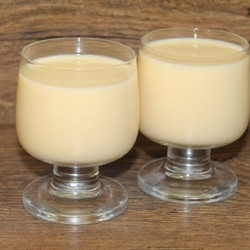 Густой, вкусный, бархатный ликер. Лучшее дополнение вечерних посиделок