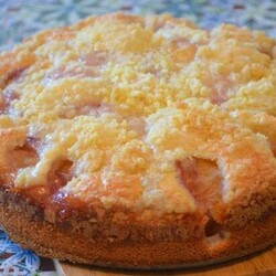 Пирог с персиками и штрейзельной крошкой - Вкусные рецепты - медиаплатформа МирТесен