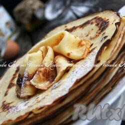 Блины на молоке с крахмалом и мукой - 9 пошаговых фото в рецепте