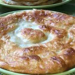 Такие СЛОЕНЫЕ лепешки мы едим с супом, с чаем, с творогом! - Вкусные рецепты                                             - 12 ноября                                             - 43132587417 - Медиаплатформа МирТесен