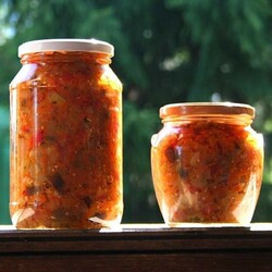 ОВОЩНАЯ ИКРА “ВЕЛИКОЛЕПНАЯ СЕМЕРКА” - Скатерть-Самобранка - медиаплатформа МирТесен