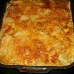 Любимое блюдо нашей семьи — мясная запеканка. Ни одно торжество не обходилось без этого блюда - Скатерть-Самобранка - медиаплатформа МирТесен