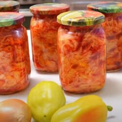 Аппетитный салат из капусты на зиму - Вкусные рецепты - медиаплатформа МирТесен