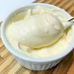 Домашний майонез провансаль за 30 секунд: безумно вкусный и нежный!