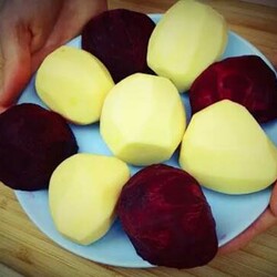 Просто смешиваю свеклу с картошкой и делаю быстрый и вкусный ужин для всей семьи - Вкусные рецепты - медиаплатформа МирТесен