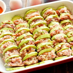 Кабачки + фарш + рис – просто объедение, можно готовить хоть каждый день, и вряд ли надоест - БУДЕТ ВКУСНО! - медиаплатформа МирТесен