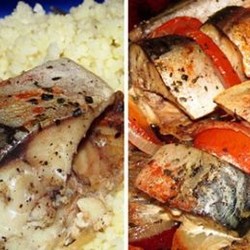 Скумбрия запеченная с помидорами и луком: всегда получается божественно вкусно