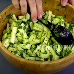 Потрясающая заготовка из кабачков на зиму: просто и вкусно. Проверен не одним годом! - Вкусные рецепты - медиаплатформа МирТесен