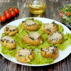 Хрустящий толченый картофель: с ароматным чесночным соусом - Вкусные рецепты - медиаплатформа МирТесен