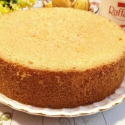 Проще рецепта пышного бисквита я не встречала! Всего из 3 ингредиентов: без соды, кефира и без разделения яиц - Вкусные рецепты - медиаплатформа МирТесен