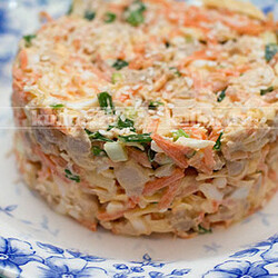 Салат с курицей и морковью по-корейски