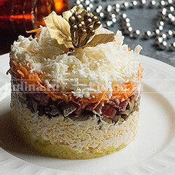 Салат новогодний