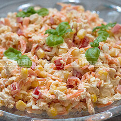 Салат с кукурузой и корейской морковью