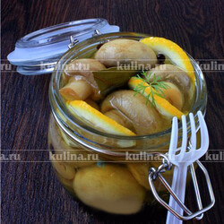 Шампиньоны в маринаде с душистым перцем и лимоном – рецепт приготовления с фото от Kulina.Ru
