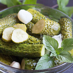 Малосольные огурчики: жуем и хрустим