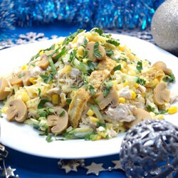 Салат с куриной грудкой