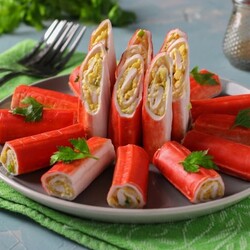 20 закусок из крабовых палочек, которые придутся по вкусу каждому