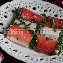 Рулеты из крабовых палочек: ни один праздник не обходится без этой закуски