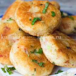 Хрустящие картофельные котлеты с беконом: пальчики оближешь
