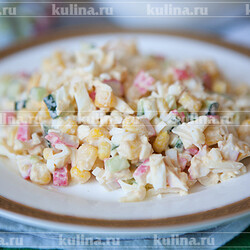 Салат из крабовых палочек с яйцами и кукурузой – рецепт приготовления с фото от Kulina.Ru