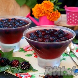 Желе из ежевики с желатином - 7 пошаговых фото в рецепте