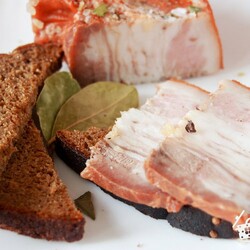 Сало в луковой шелухе - пошаговый рецепт с фото на Готовим дома