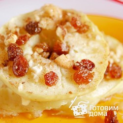 Яблочные кольца с медом, изюмом и орехами - пошаговый рецепт с фото на Готовим дома