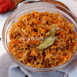 Тушеная капуста — классический рецепт (очень вкусная)