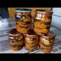 Баклажаны в Аджике из перца