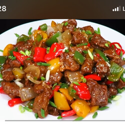 Свинина с овощами в кисло- сладком соусе