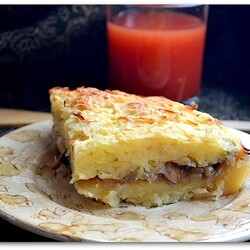 Постная картофельная запеканка с грибной начинкой