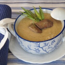 Суп-пюре из гречки с куриной печенью