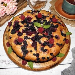 Пирог с замороженными ягодами