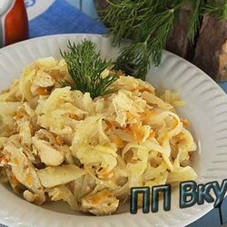 Тушеная капуста с курицей (свежая или квашеная) в мультиварке или духовке