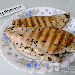 Куриное филе на гриле со специями на легкий ужин — рецепт с фото пошагово