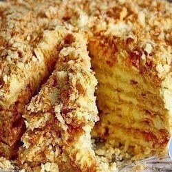 Торт слоеный