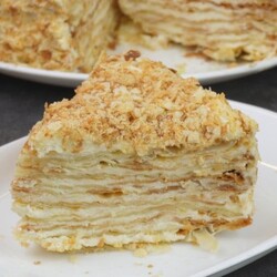 Много пекла вариантов торта "Наполеон" этот самый лучший (особенный): мама рецепт сохранила из 70-х