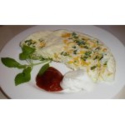 Омлет с перцем и зеленым луком