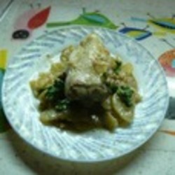 Тушеная курица с картофелем в мультиварке