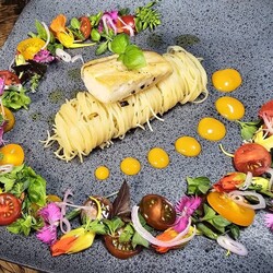 Барамунди по-итальянски с пастой - рецепт Димы Кулинахера