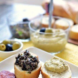 Two-Minute Olive Tapas Recipes