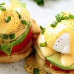 California Eggs Benedict Recipe | Yummly