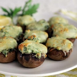 Creamy Spinach Stuffed Mushrooms Recipe | Yummly