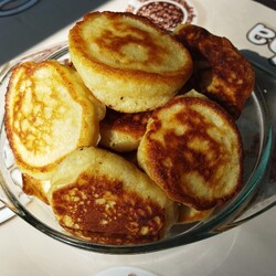 Оладьи пышные на горячем кефире