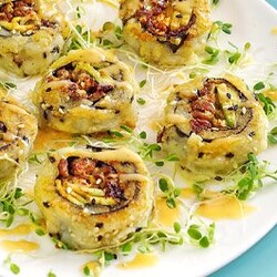 BURGUSHI (meat and potatoes sushi) recipe