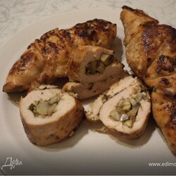 Куриные рулетики с грибами -