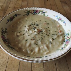 Greek Lemon and Chicken Soup (Avgolemono)