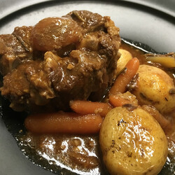 Instant Pot Quick Oxtail Stew - Island Mamas Home