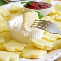 Lazy Dumplings (Russian: ленивые вареники, Ukrainian: ліниві вареники)