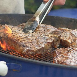 10 Mistakes We're (Almost) All Making When Grilling Steak